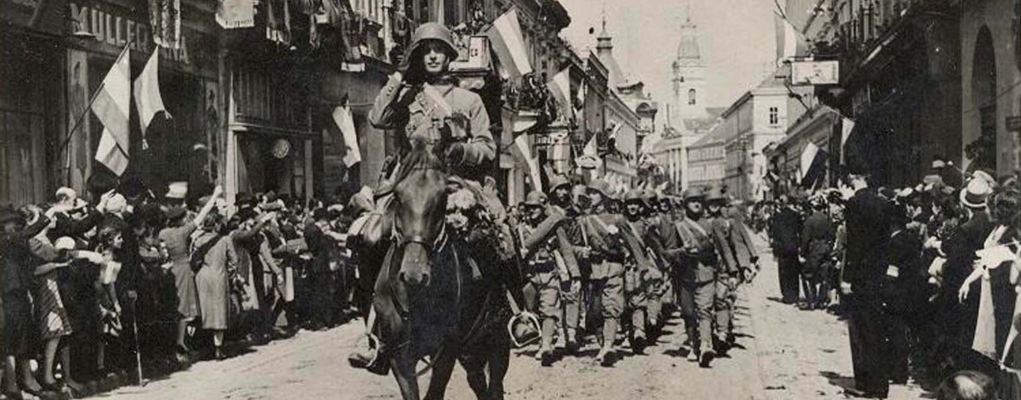 Hussars in the  Kazinczy street  